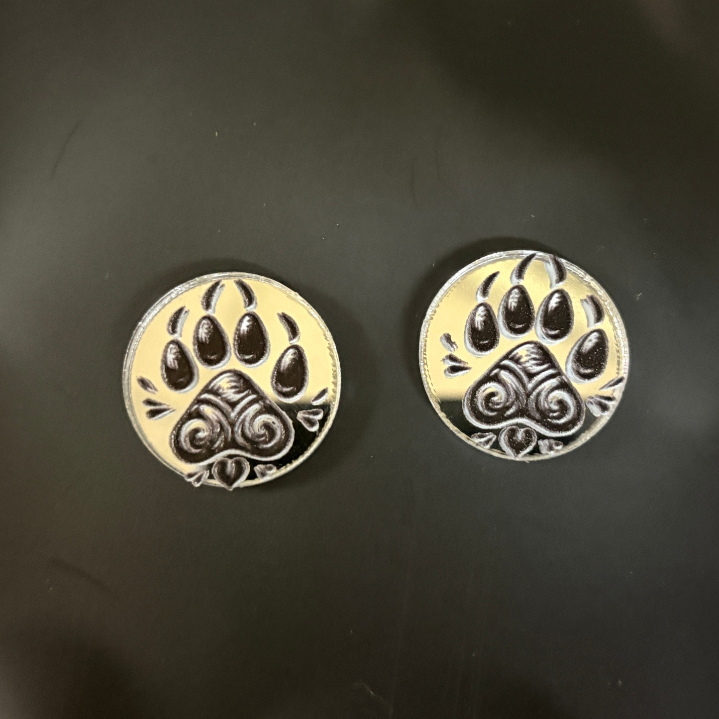Black Bear Paw