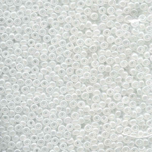 11/0 Preciosa White Pearl